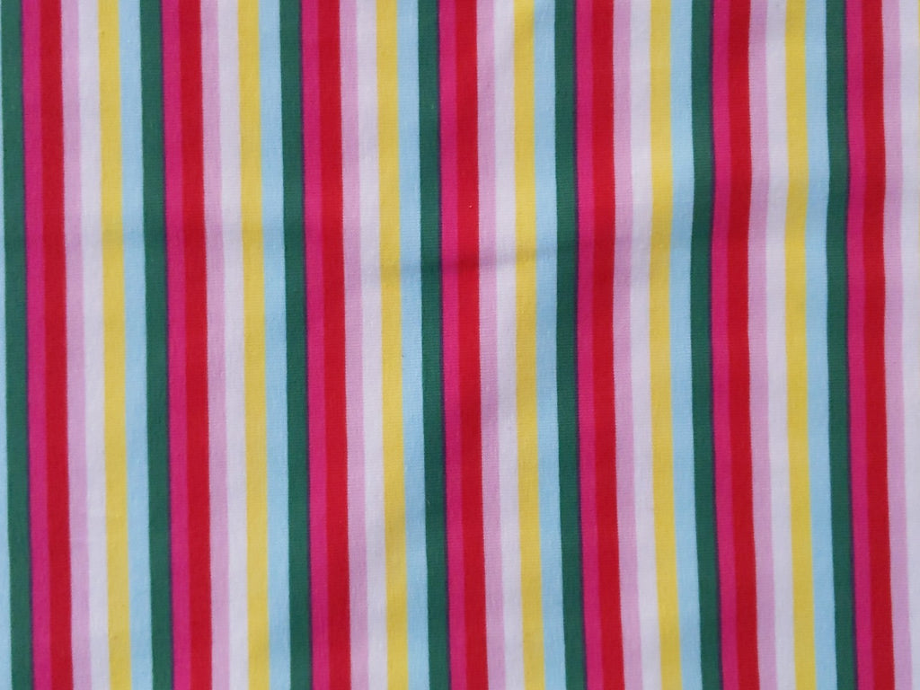 Baumwolljersey Panel ca 100 cm Erdbeere auf Blumen