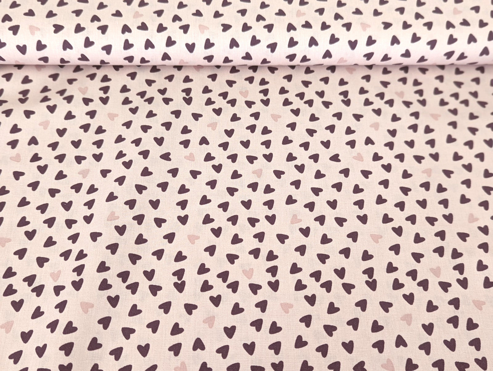 Cotton Fabric Poplin Sweet Hearts on Light Old Pink
