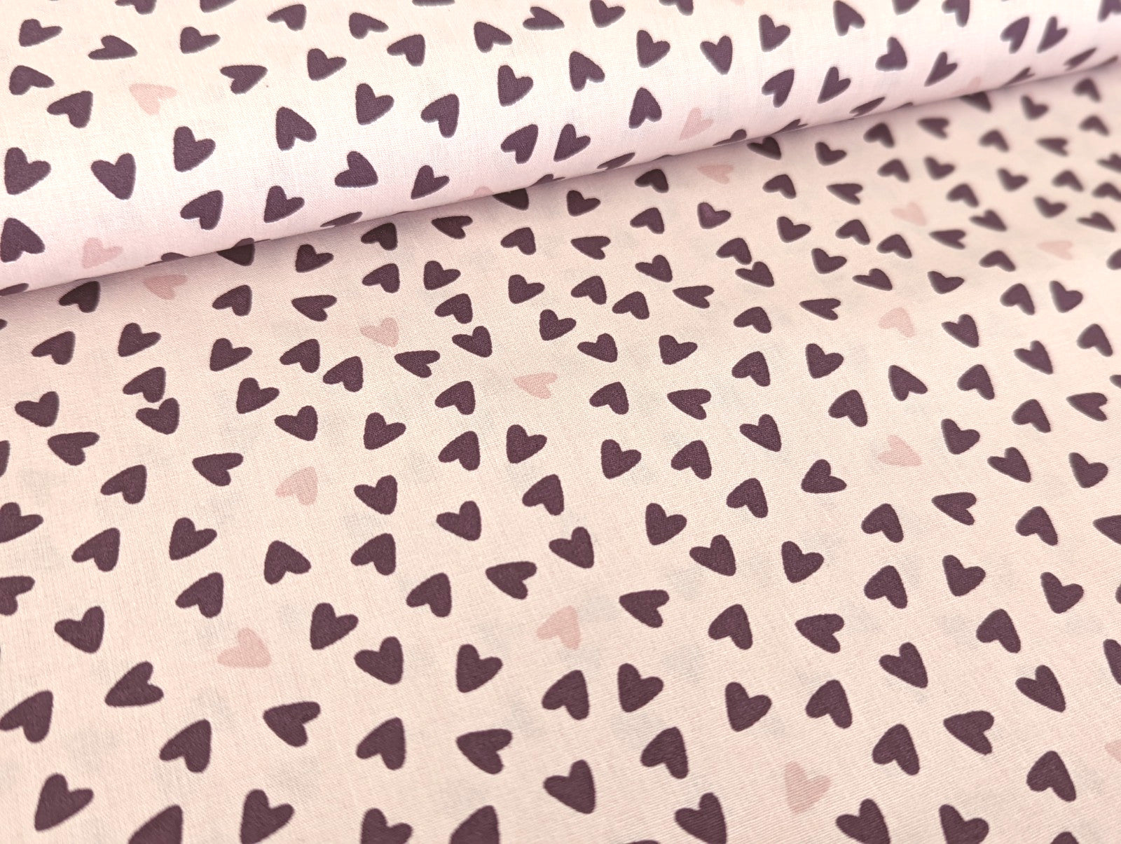Cotton Fabric Poplin Sweet Hearts on Light Old Pink