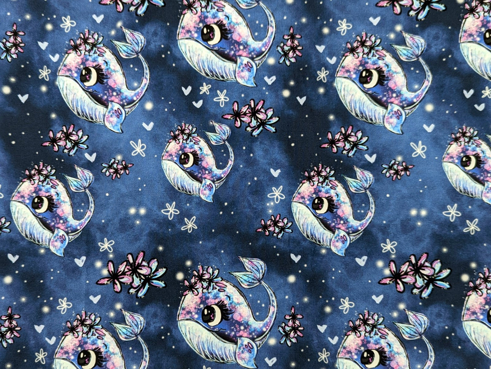 In-house production cotton jersey panel + combination whale Wallery on smokey blue-purple 65x165 cm