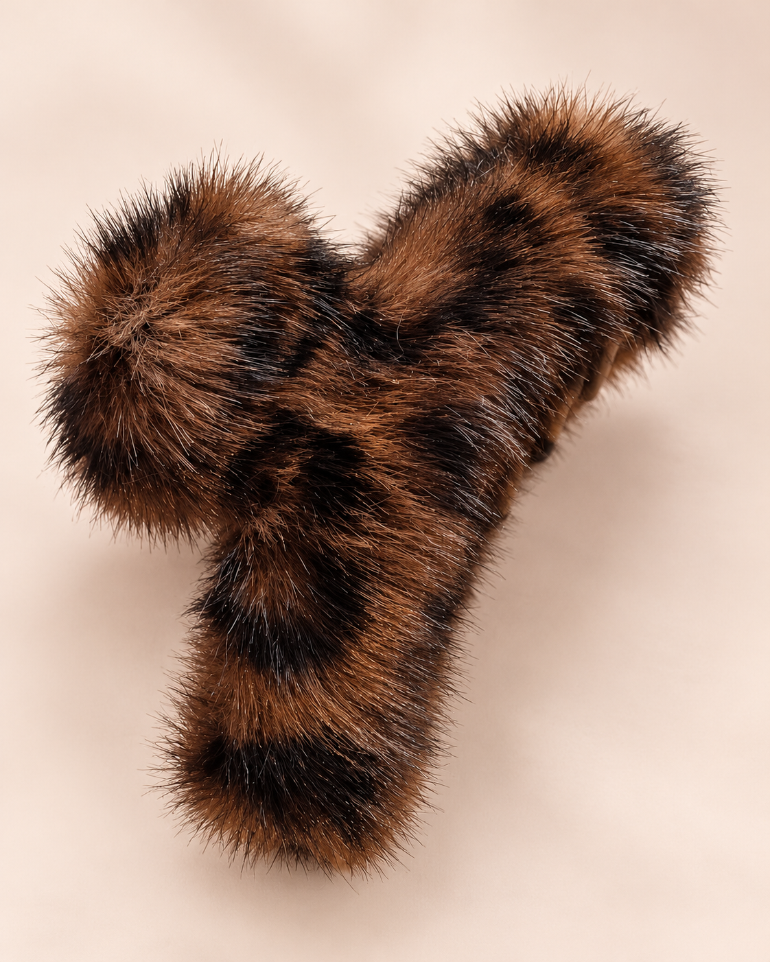 Haarklammer mit Leopardenmuster aus Kunstfell
