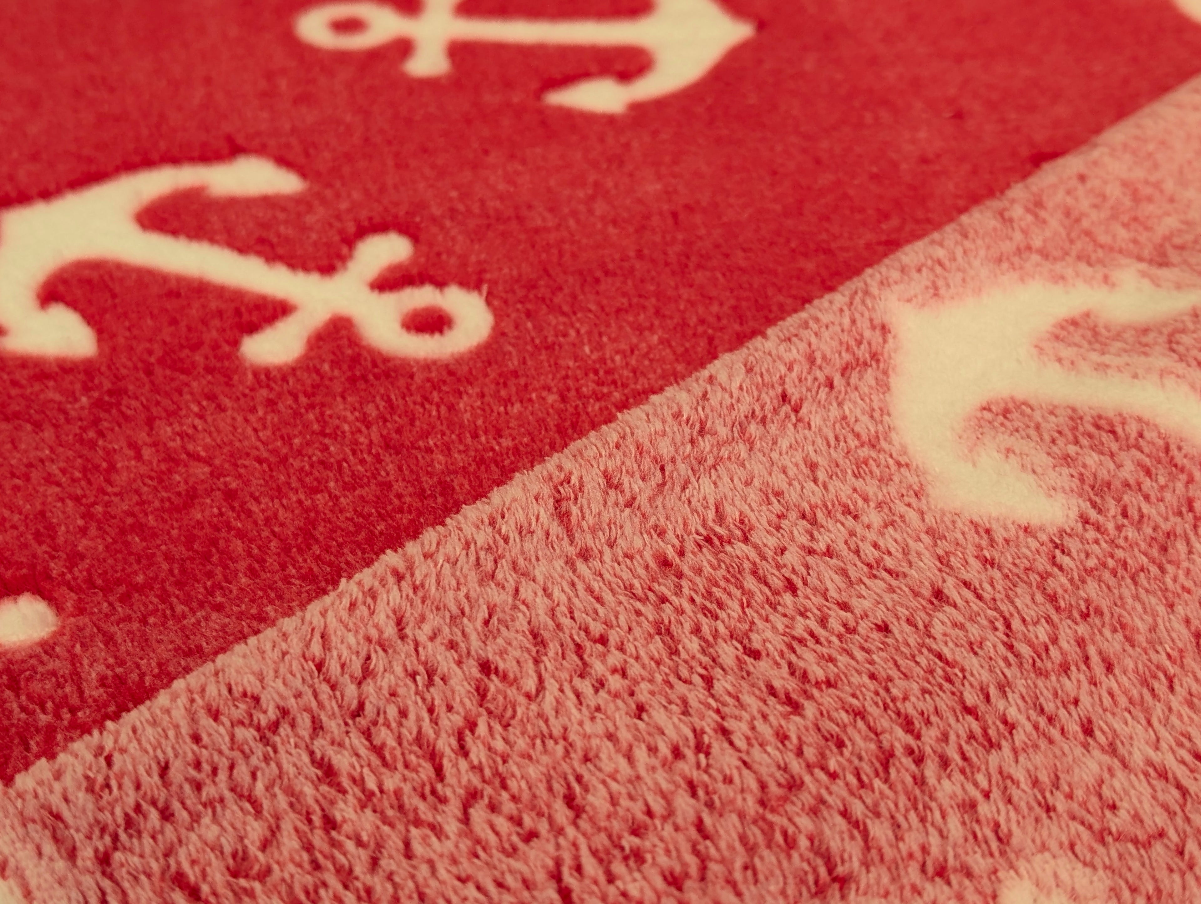 Jacquard Fleece Anchors on Red