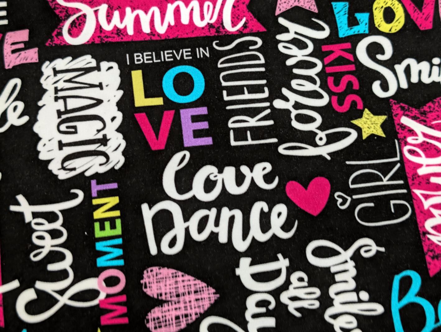 Eigenproduktion Baumwolljersey Magic Girl Summer auf Schwarz
