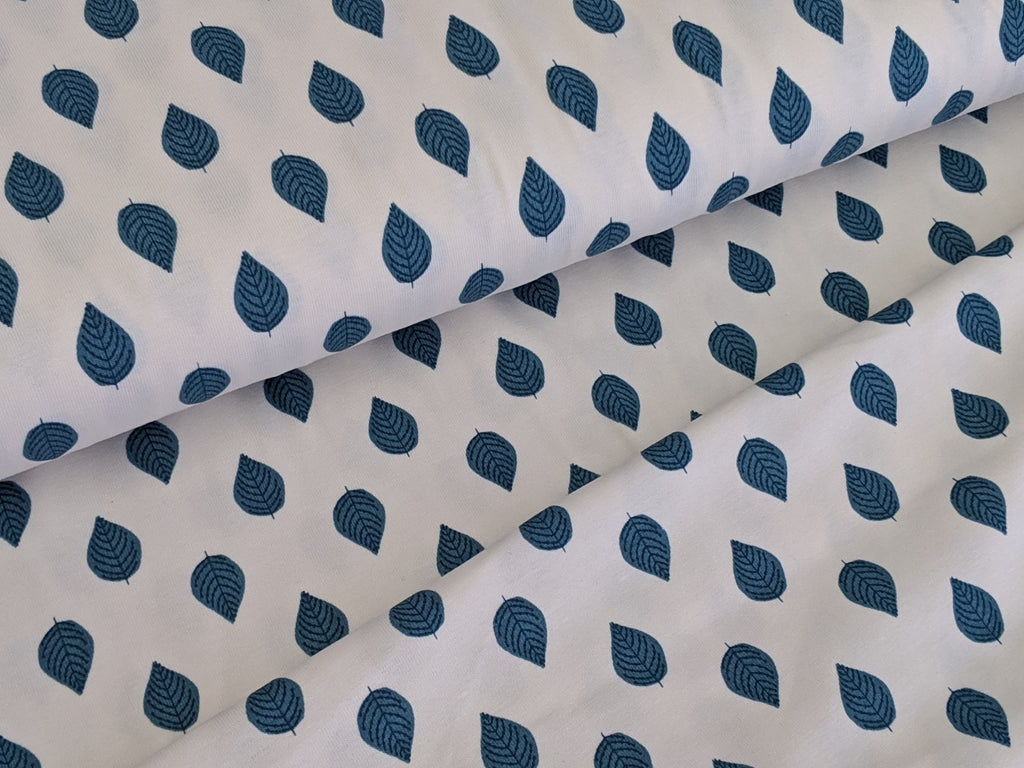 Cotton Jersey Small Leaves Cream/White
