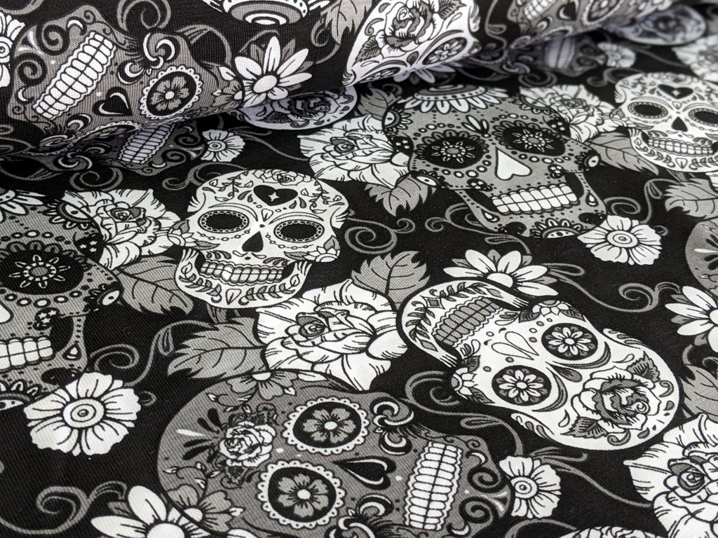 Remnant Cotton Jersey Mexican Skulls with Flowers White/Black 30 x 150 cm