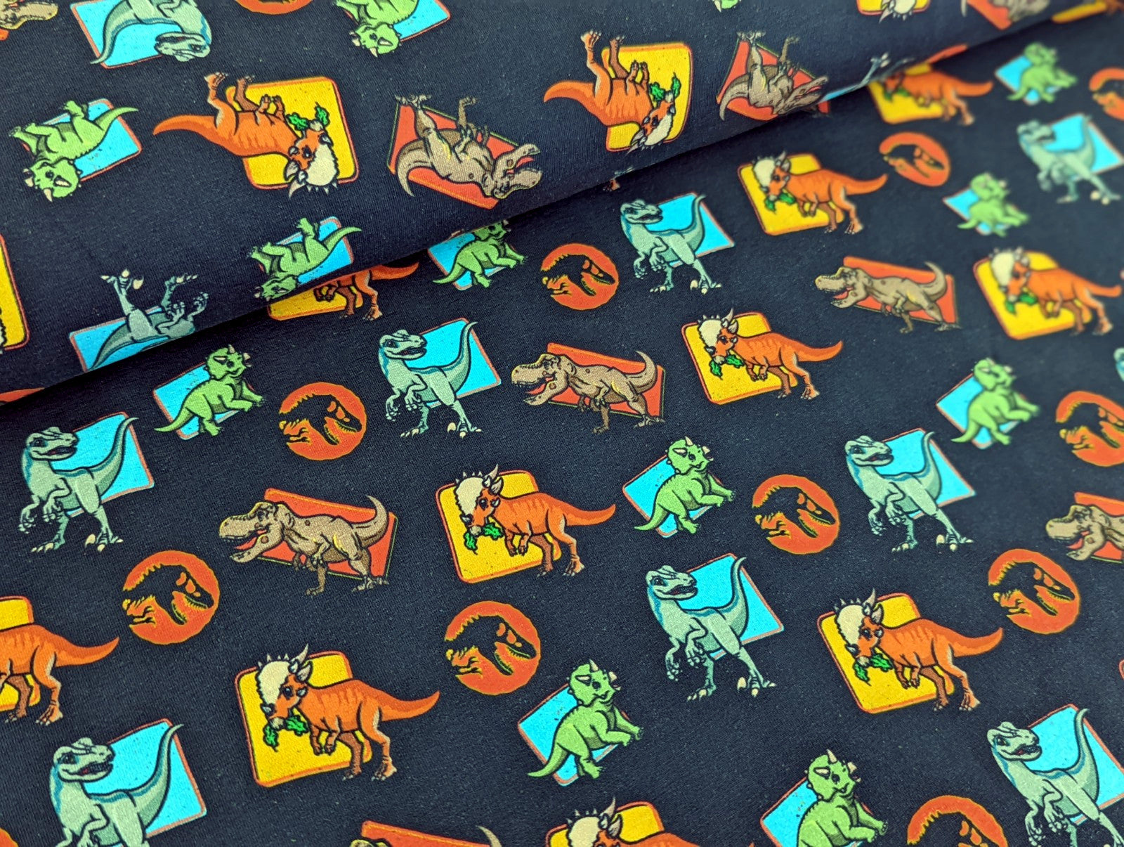Baumwolljersey Digital Jurassic World Dunkelblau