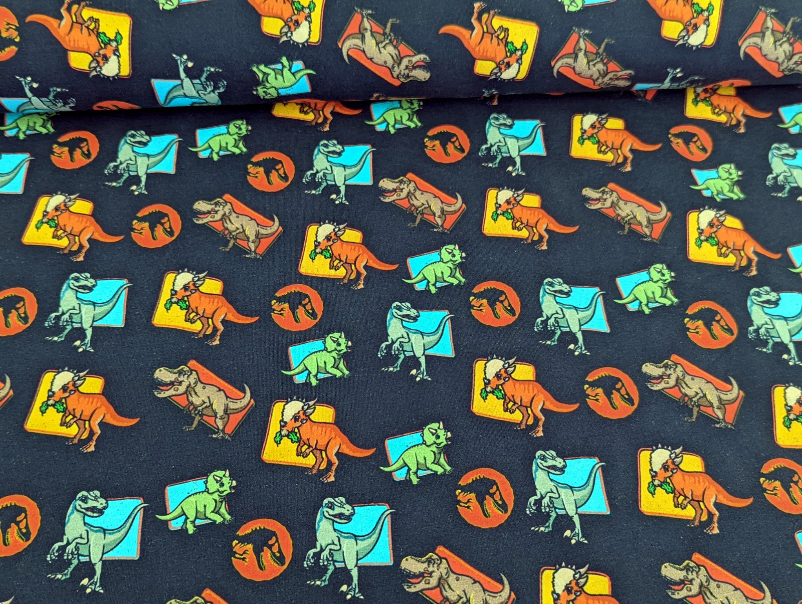 Baumwolljersey Digital Jurassic World Dunkelblau