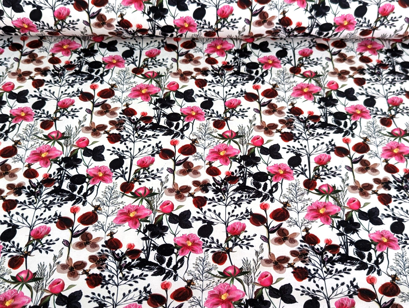 Remnant Cotton Jersey Floral Art Rosehips Bloom KATINOH 47 x FB