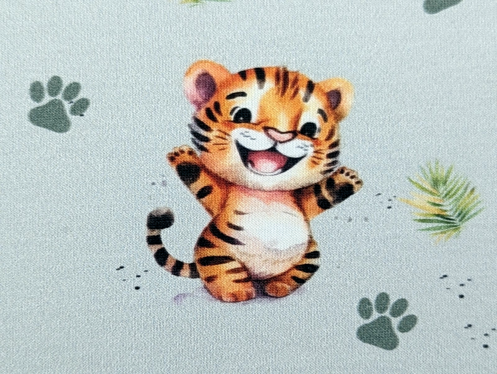 In-house Production Cotton Jersey Little Little Tiger on Grey Light Mint