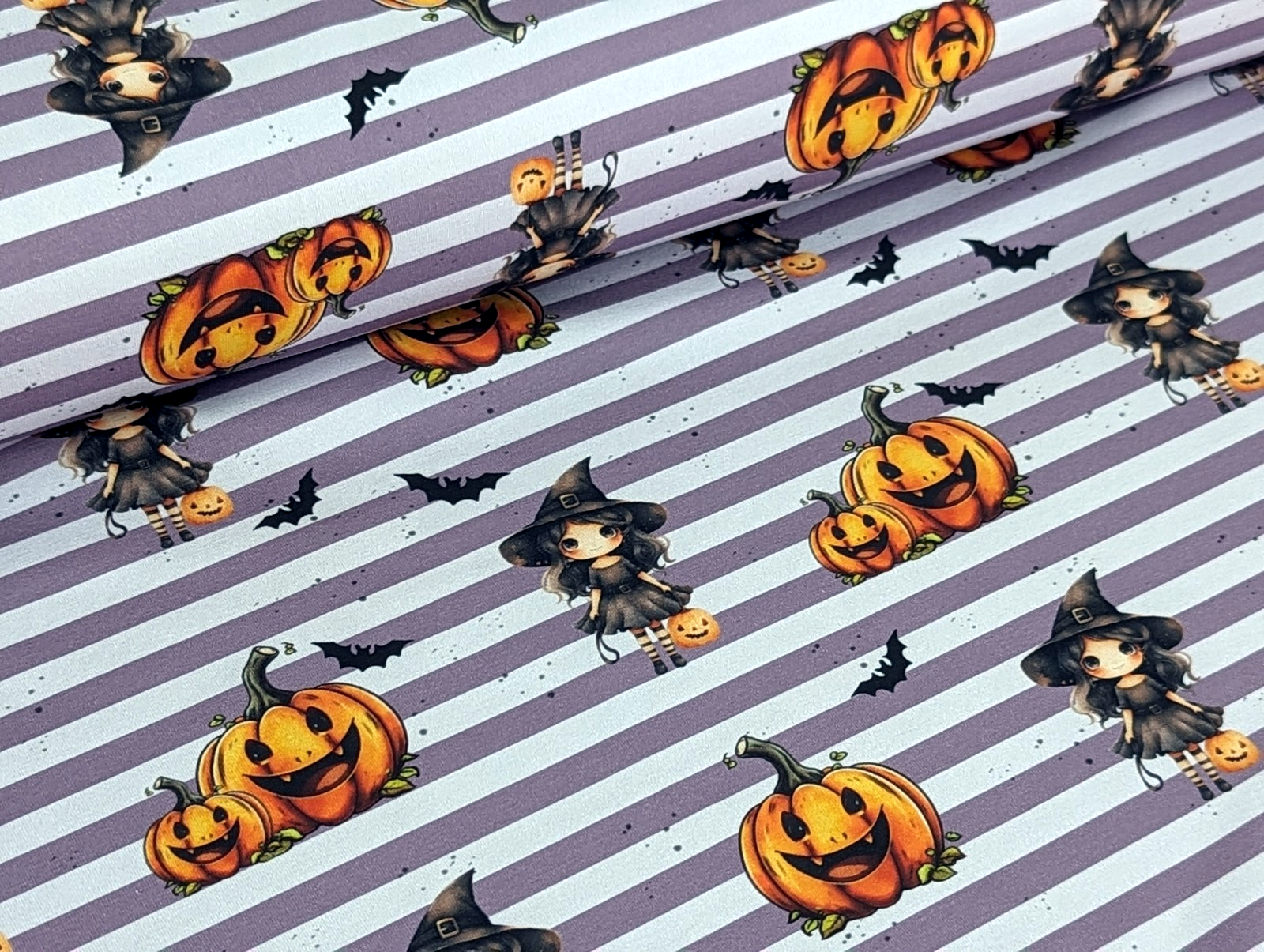 Eigenproduktion Baumwolljersey Sweet Hexe Halloween Kürbis Streifen Helllila -In Produktion-