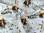 Eigenproduktion Baumwolljersey Just Be Cool Bär auf Hellgrau
