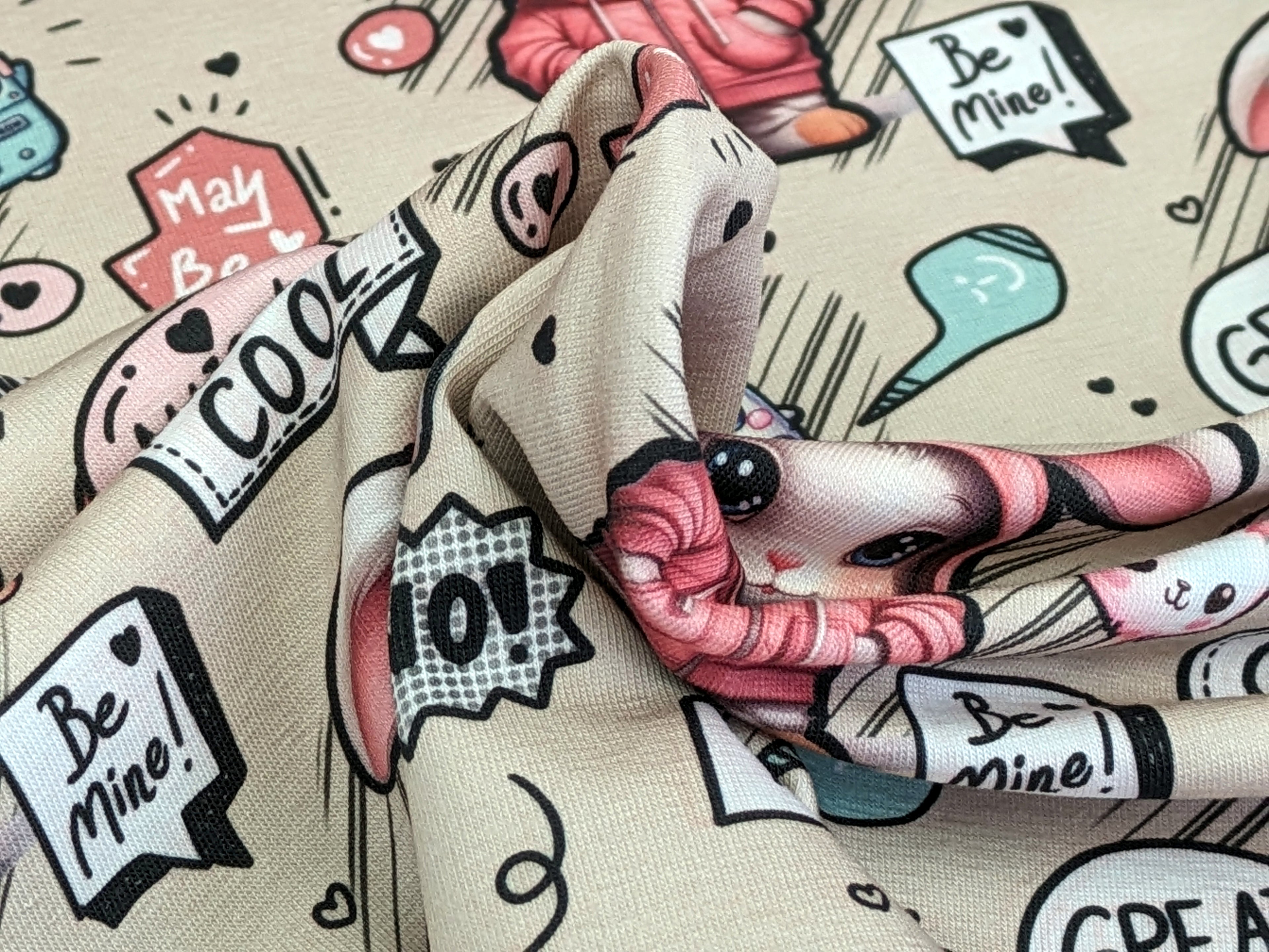 Eigenproduktion Baumwolljersey Sweet Hasengirl auf Beige
