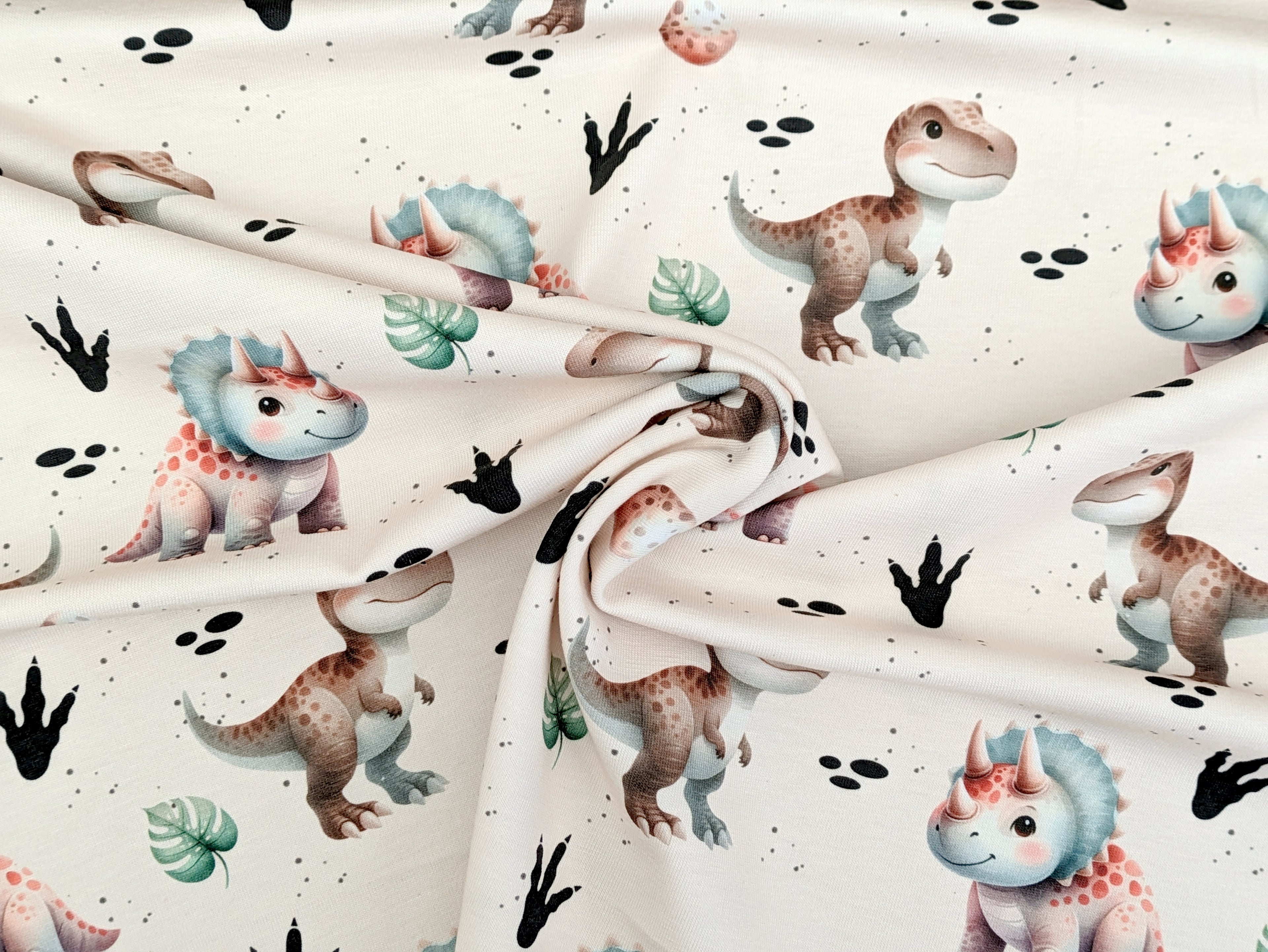 Eigenproduktion Baumwolljersey Aquarell Kinder Dinos auf Beige