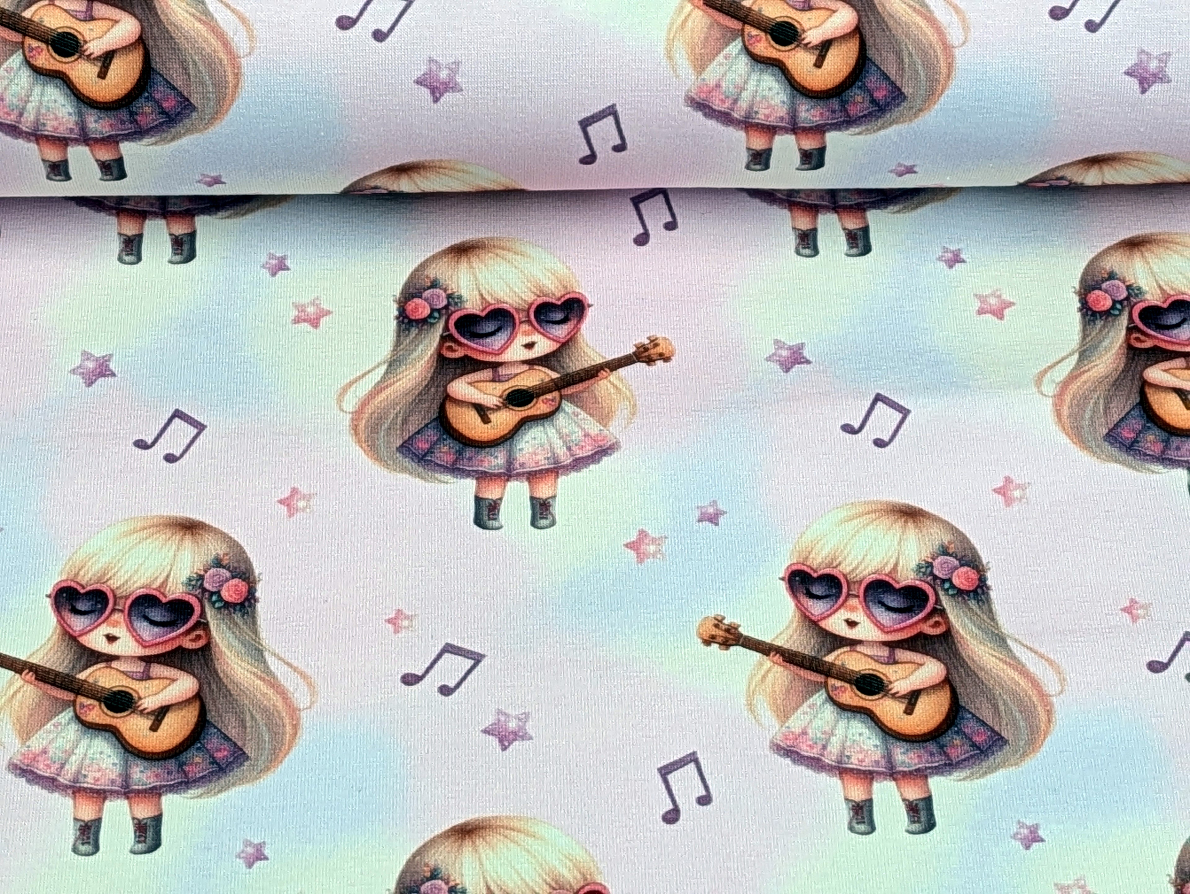Eigenproduktion Baumwolljersey Kleines Mädchen Musikstar auf Regenbogen Rosa