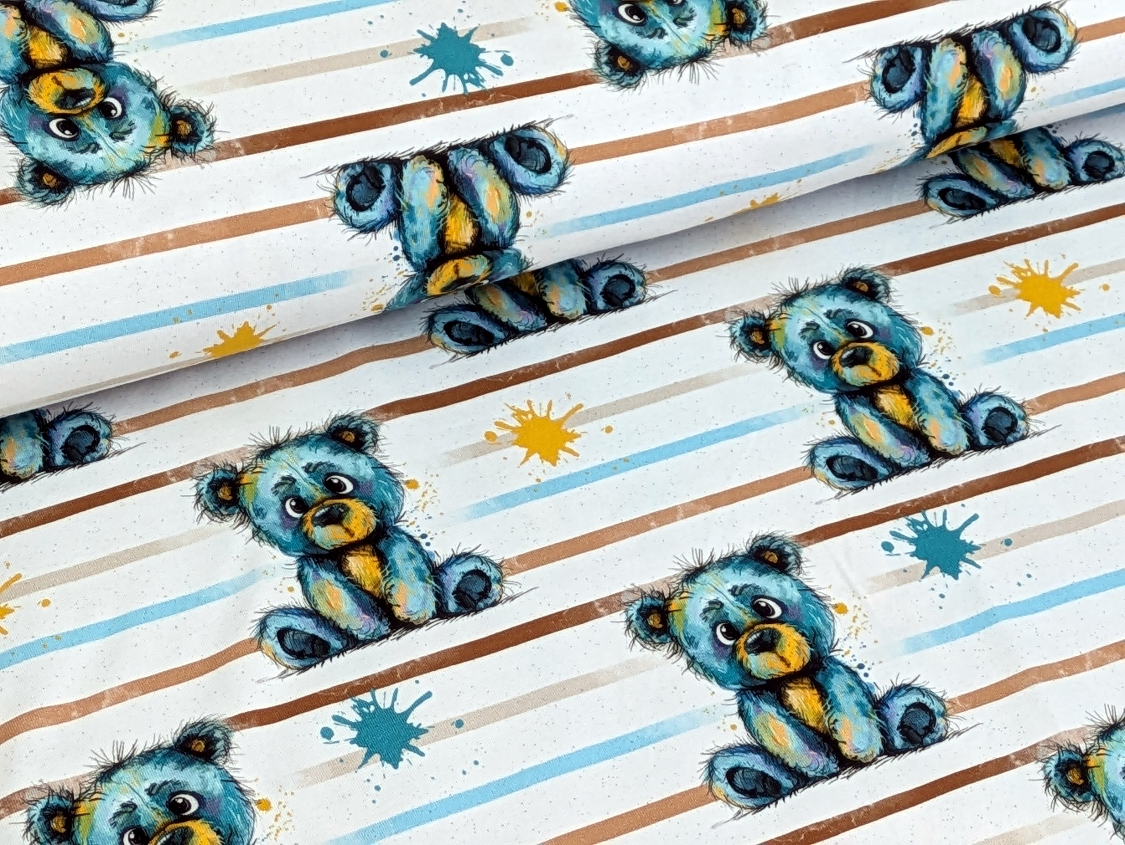Eigenproduktion Baumwolljersey Aquarell Streifen Teddy auf Weiß