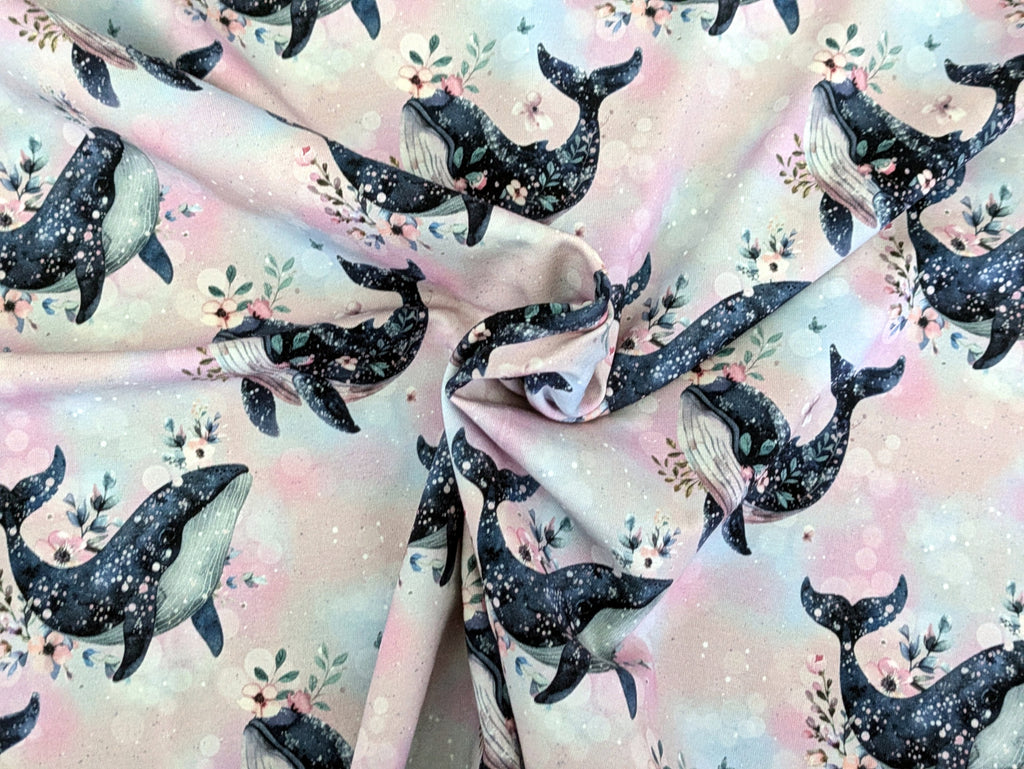 Eigenproduktion Baumwolljersey Blumen Wal auf Rosa Pastell