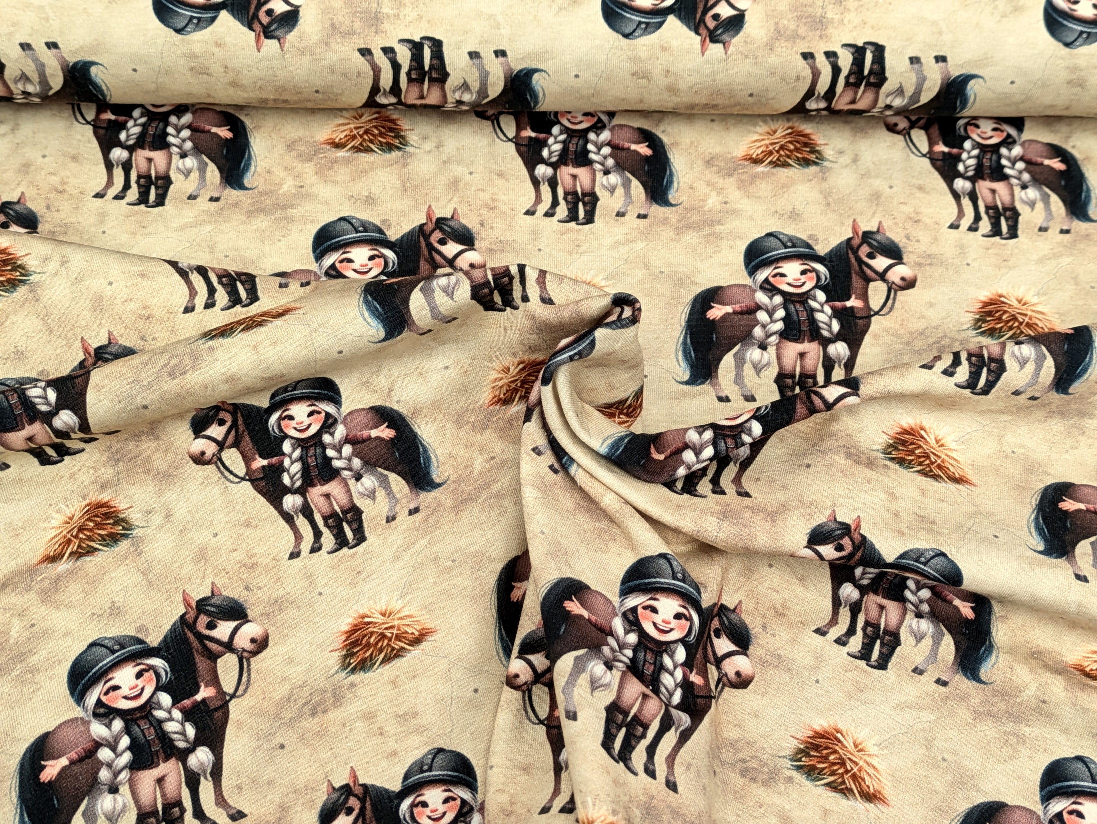 Eigenproduktion Baumwolljersey Pferdemädchen und ihr Pony