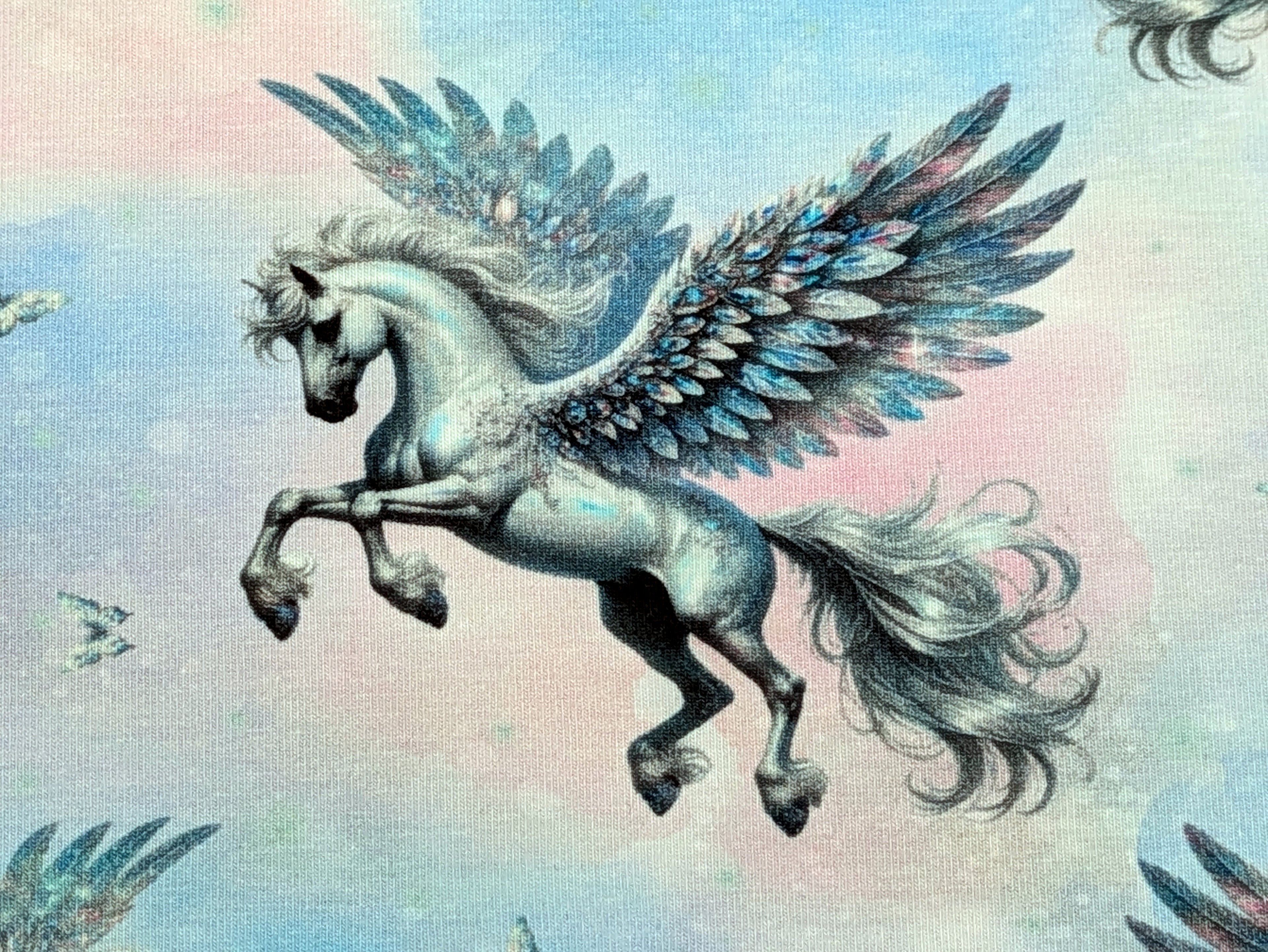 Baumwolljersey Eigenproduktion Pegasus Weiß auf Hellblau