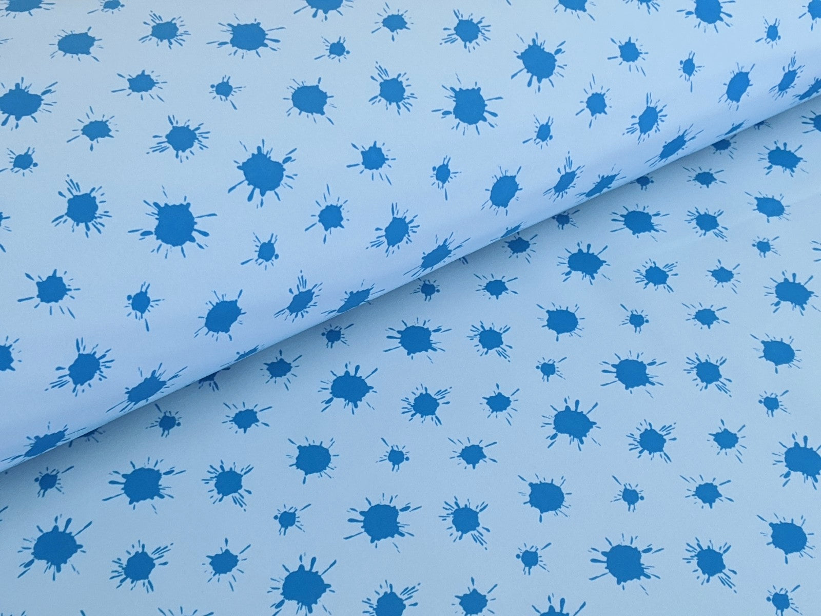 Softshell Dots Baby Blue