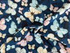 Softshell Digital Zauberhafte Schmetterlinge auf Blau