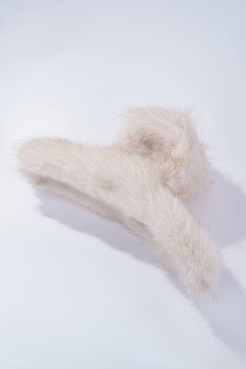 Fluffy Chic Haarspange Flauschig