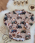 Eigenproduktion Baumwolljersey Tierfarm mit Trecker auf Beige